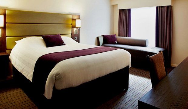 Premier Inn Chichester Exteriér fotografie